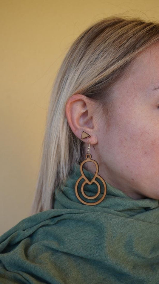 Orecchino pendente Pear - Collezione Zero