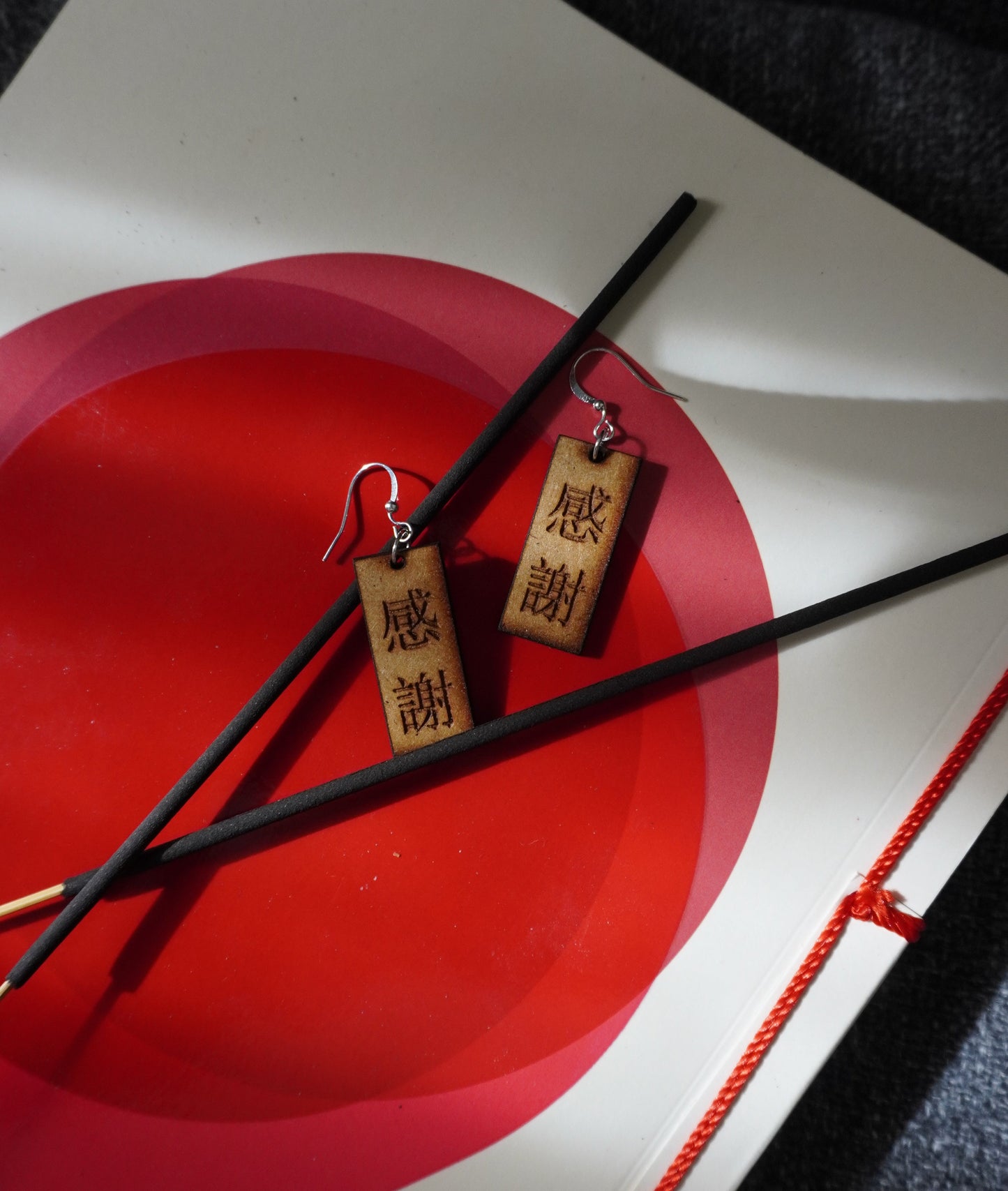 Orecchino pendente Gratitude - Collezione Essenza d'Oriente
