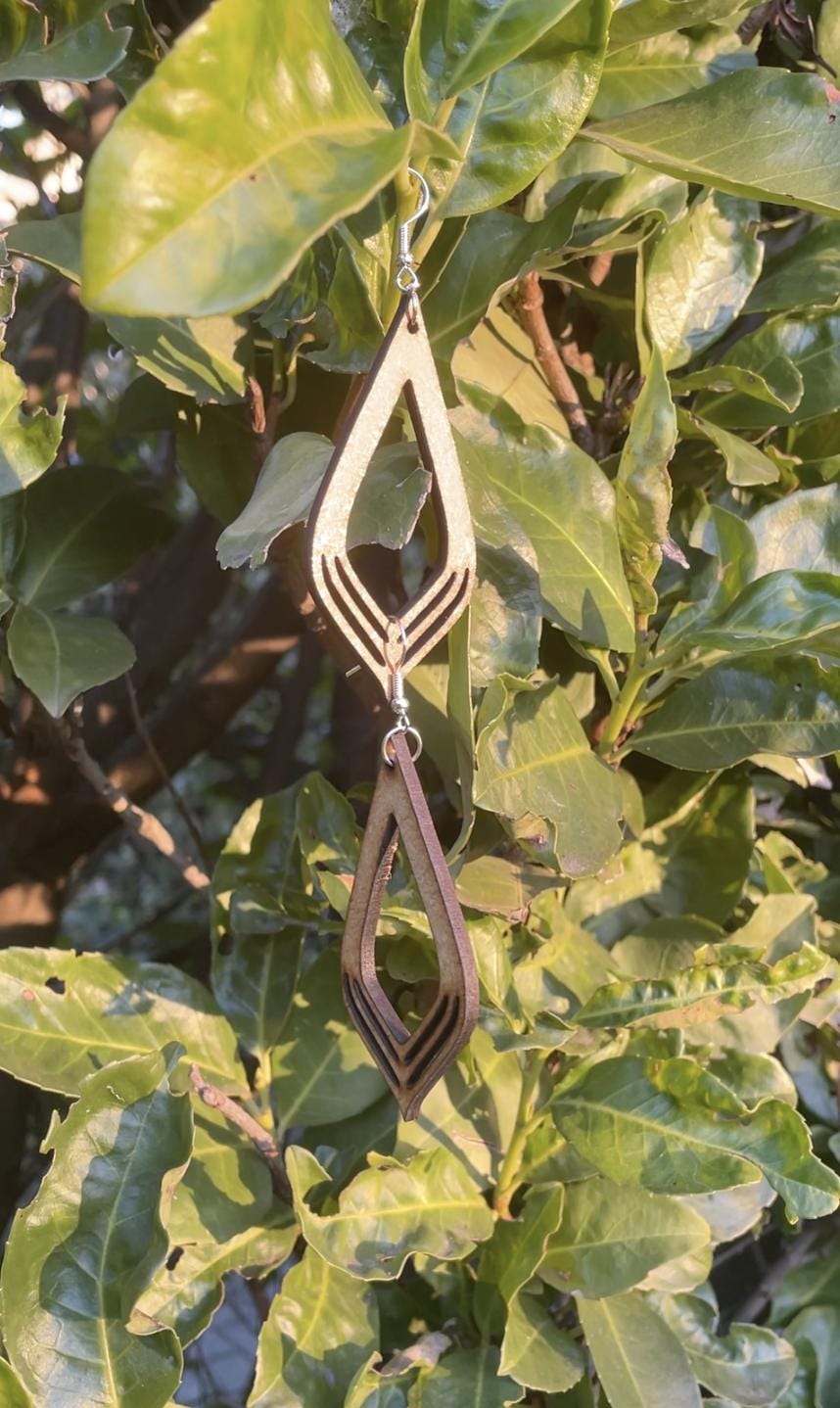 Orecchino pendente Arouw - Collezione Zero