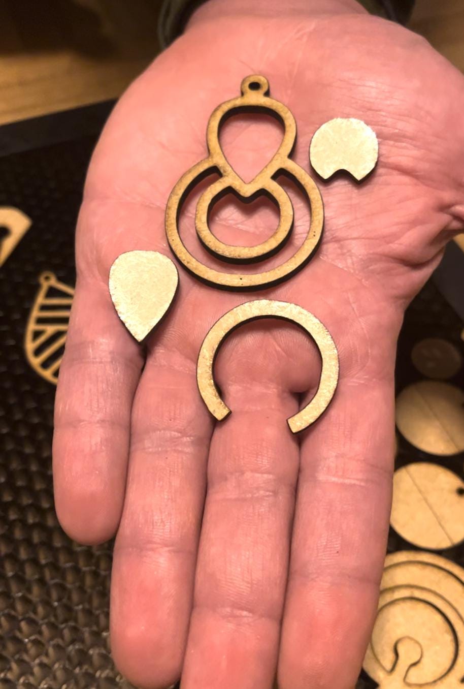 Orecchino pendente Pear - Collezione Zero