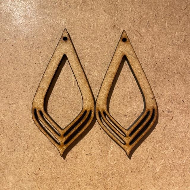 Orecchino pendente Arouw - Collezione Zero