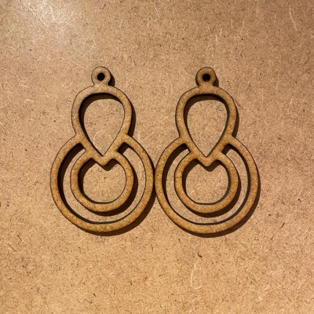 Orecchino pendente Pear - Collezione Zero